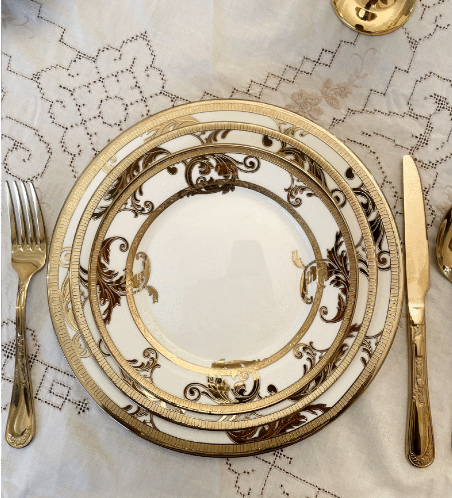 Ensemble de 36 Assiettes à Dîner Blanc et Or - Variation V