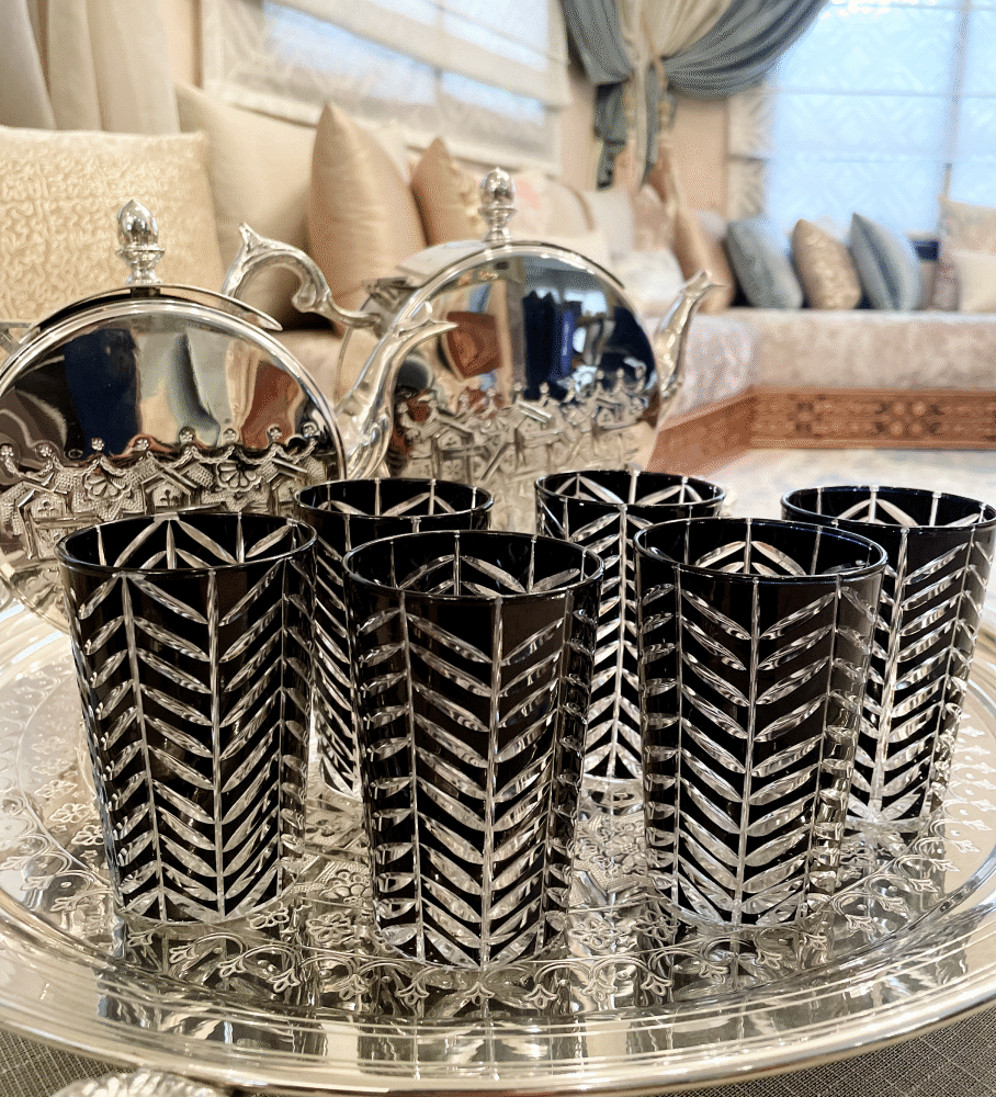 Ensemble de 6 Verres à Thé Marocains avec Motif Zigzag Noir