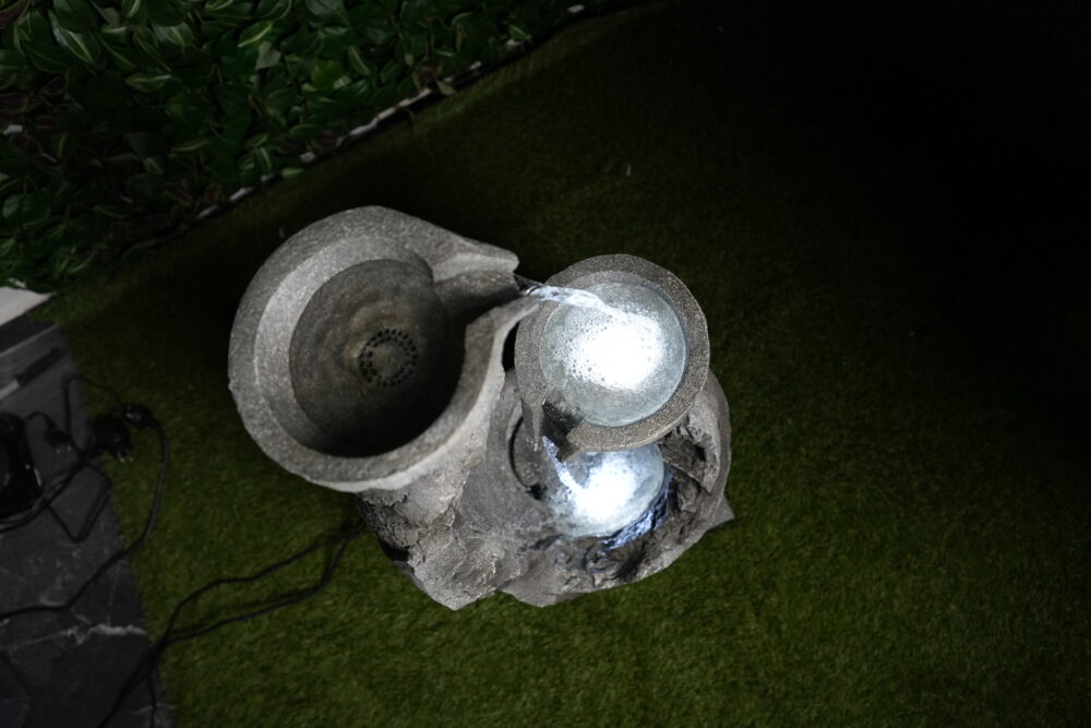 Fontaine Décorative Effet Pierre avec LED – 44×33×81 cm | Design Naturel & Relaxant