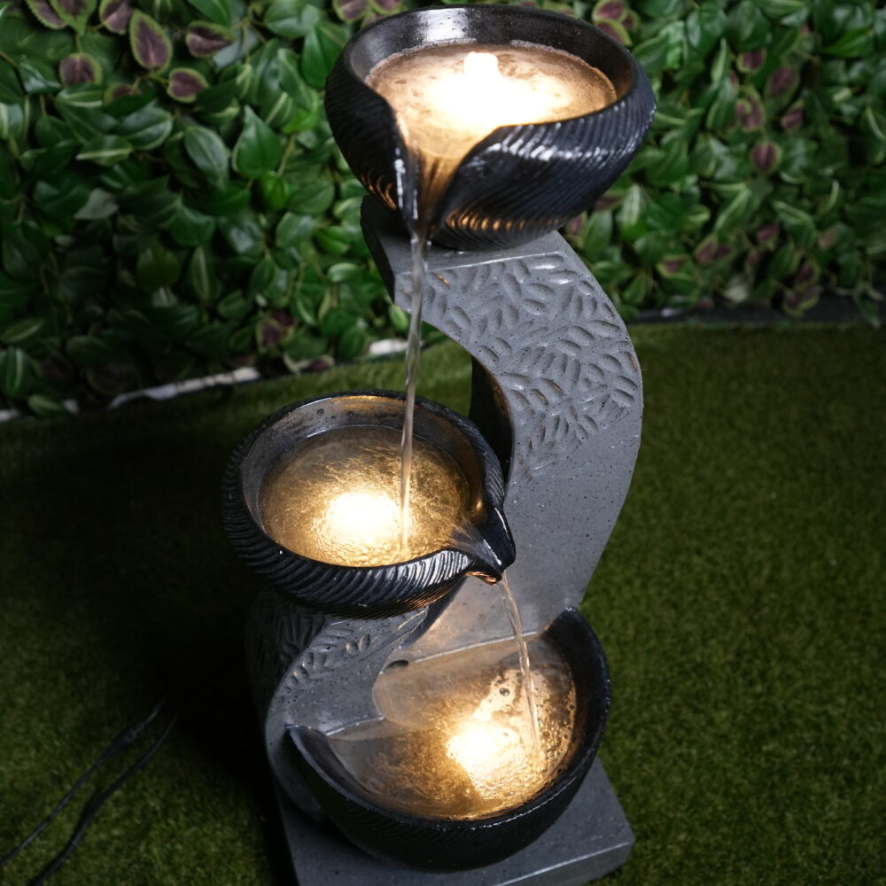 Fontaine Décorative à 3 Bols avec LED  | Détails Feuillage & Ambiance Relaxante