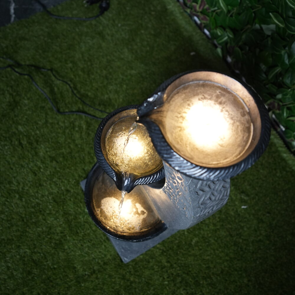 Fontaine Décorative à 3 Bols avec LED  | Détails Feuillage & Ambiance Relaxante